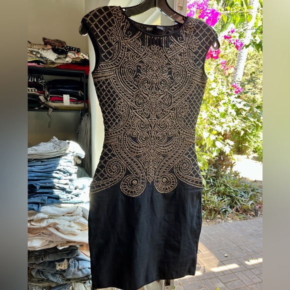 RVN Abstract Jacquard Mini Dress - Picture 2 of 9